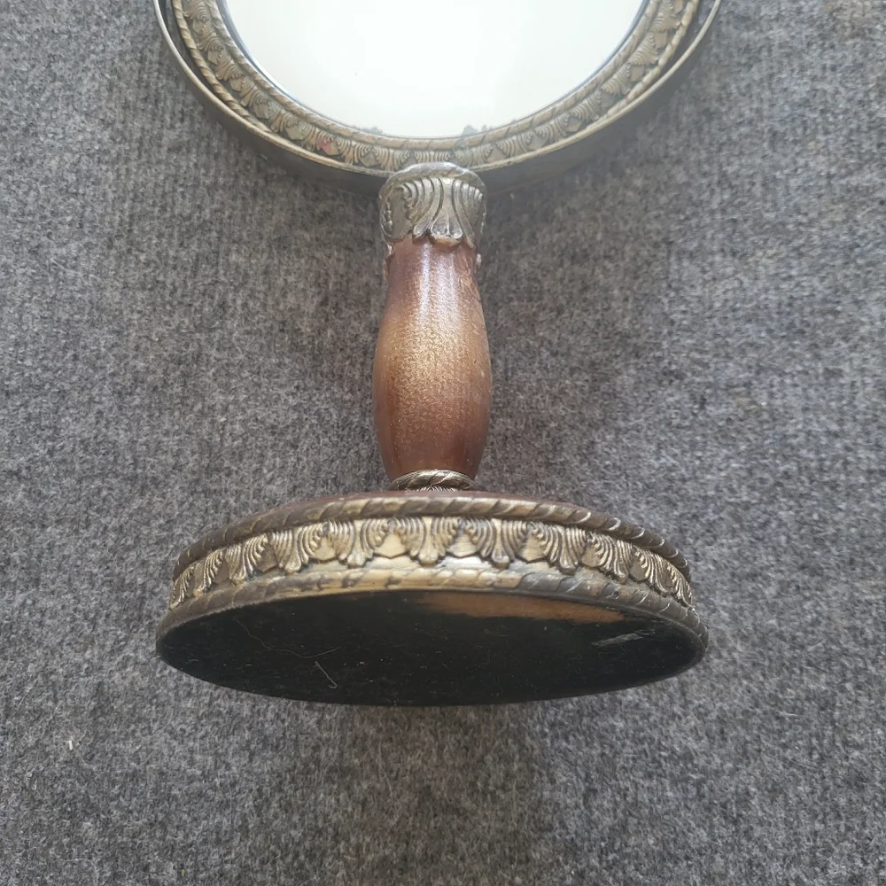 Vintage Style Tabletop Mirror - Picture 7 of 7